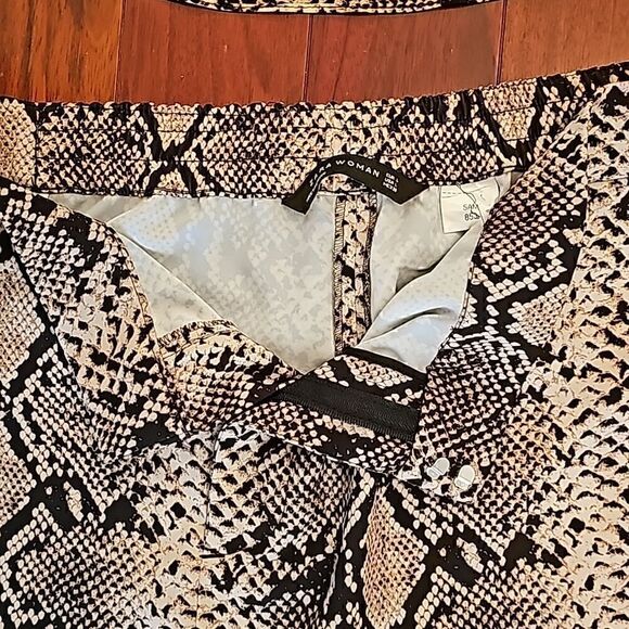 Snake Print Zara Outfit Two Pieces Bell Bottom Pants Long sleeve Top Lightweight - Picture 6 of 6